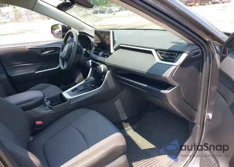 2024 Toyota Rav4 Xle z USA, uszkodzony, nr VIN 2T3P1RFV3RC464235